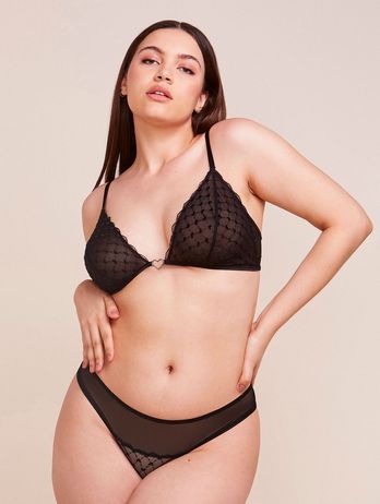 Conjunto Sutiã Triângulo E Calcinha Biquíni Franzida Em Tule Bordado Preto Just Love