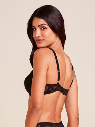 Sutiã Triângulo Com Manta Em Renda Preto