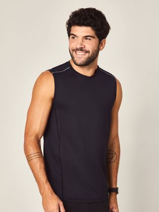 Regata Fitness Masculina Com Viés Refletivo Preto