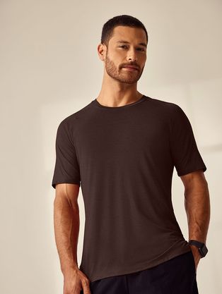 Camiseta Fitness Masculina Raglan Manga Curta Marrom Cassis Mescla